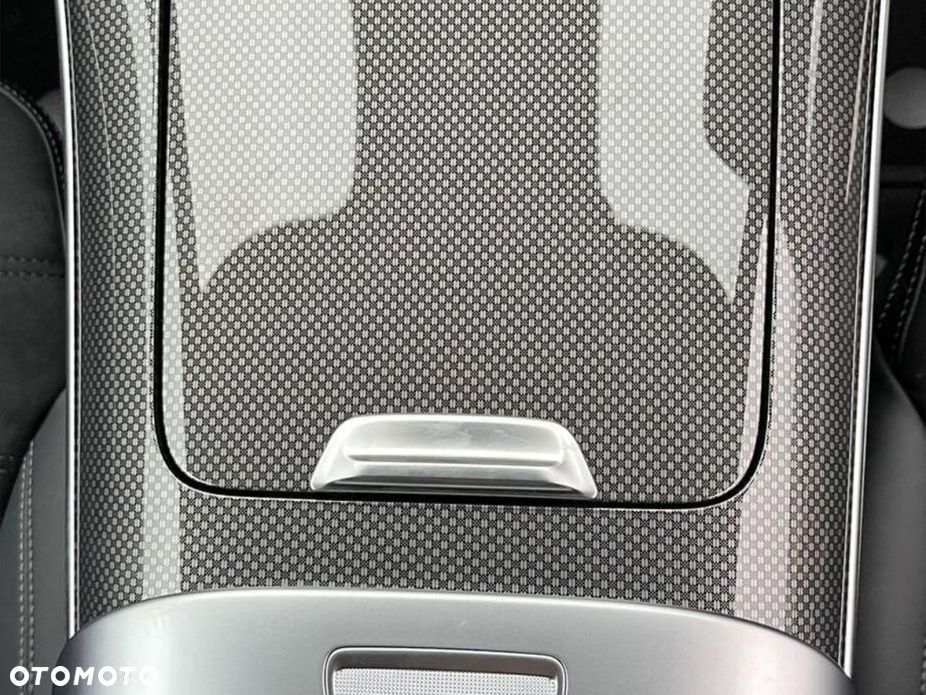 Mercedes-Benz CLE 300 mHEV 4-Matic AMG Line - 12