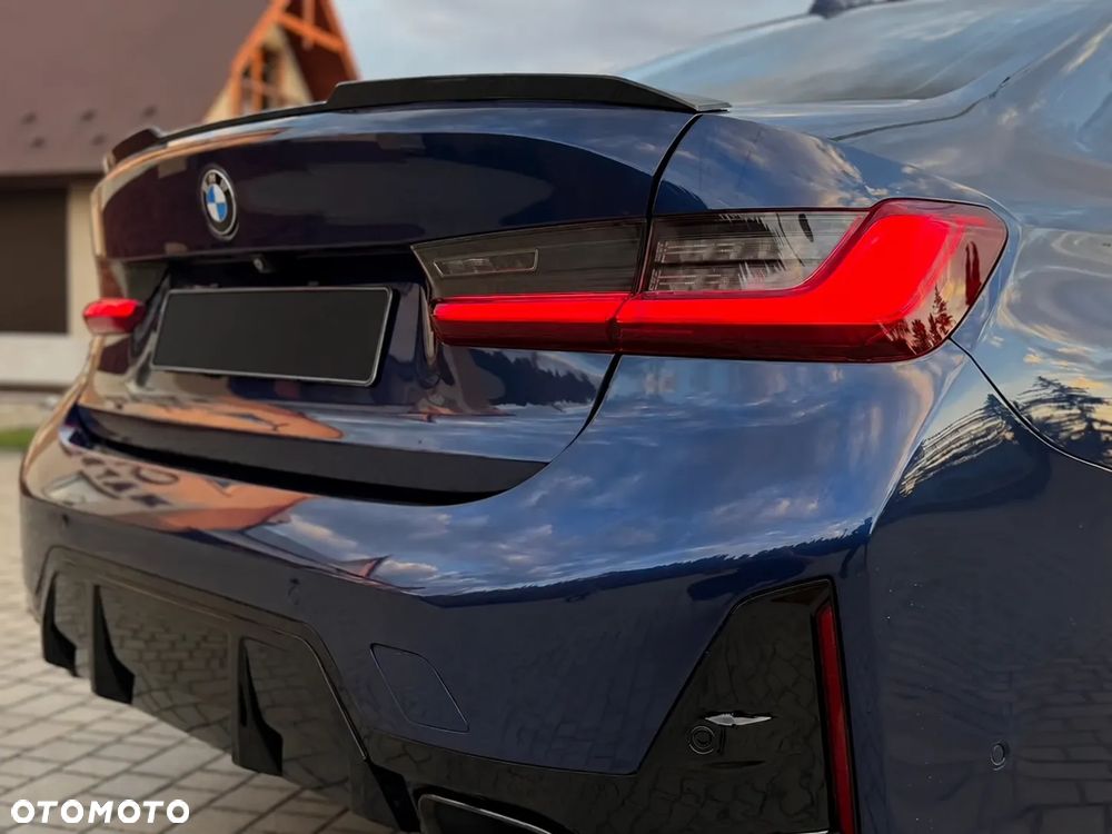 BMW Seria 3 330i - 11