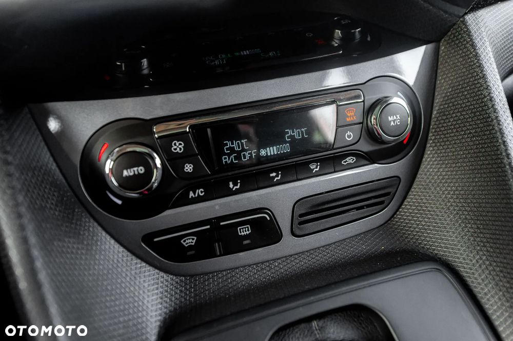 Ford Tourneo Connect - 30