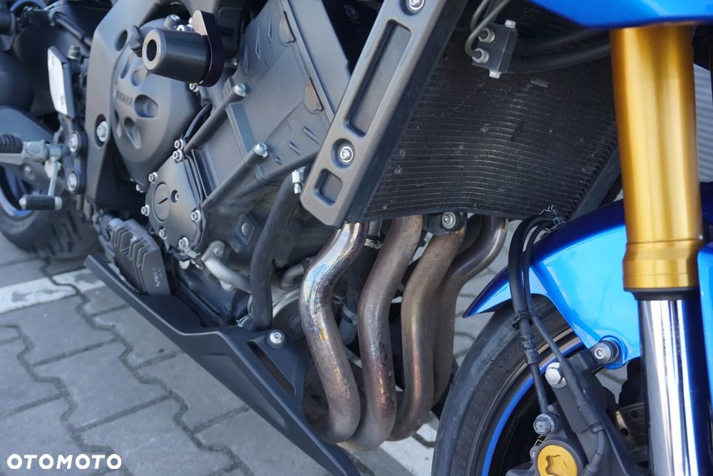 Yamaha FZ8 - 20