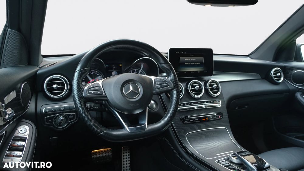 Mercedes-Benz GLC Coupe 250 4MATIC - 7