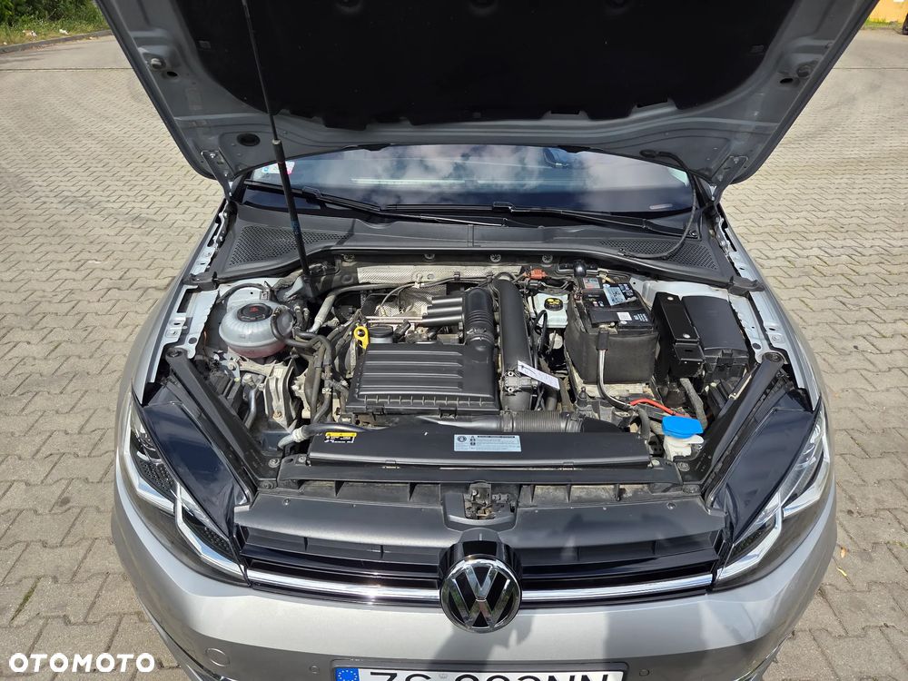 Volkswagen Golf 1.4 TSI BMT Comfortline - 14