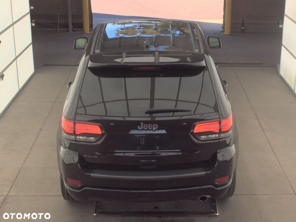 Jeep Grand Cherokee - 6