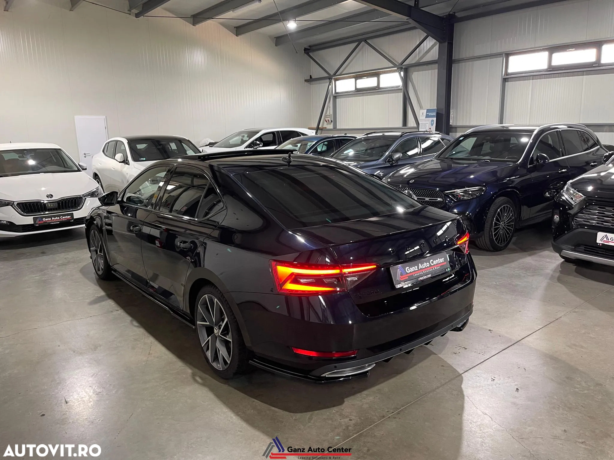 Skoda Superb 2.0 TDI DSG 4X4 Sportline - 31