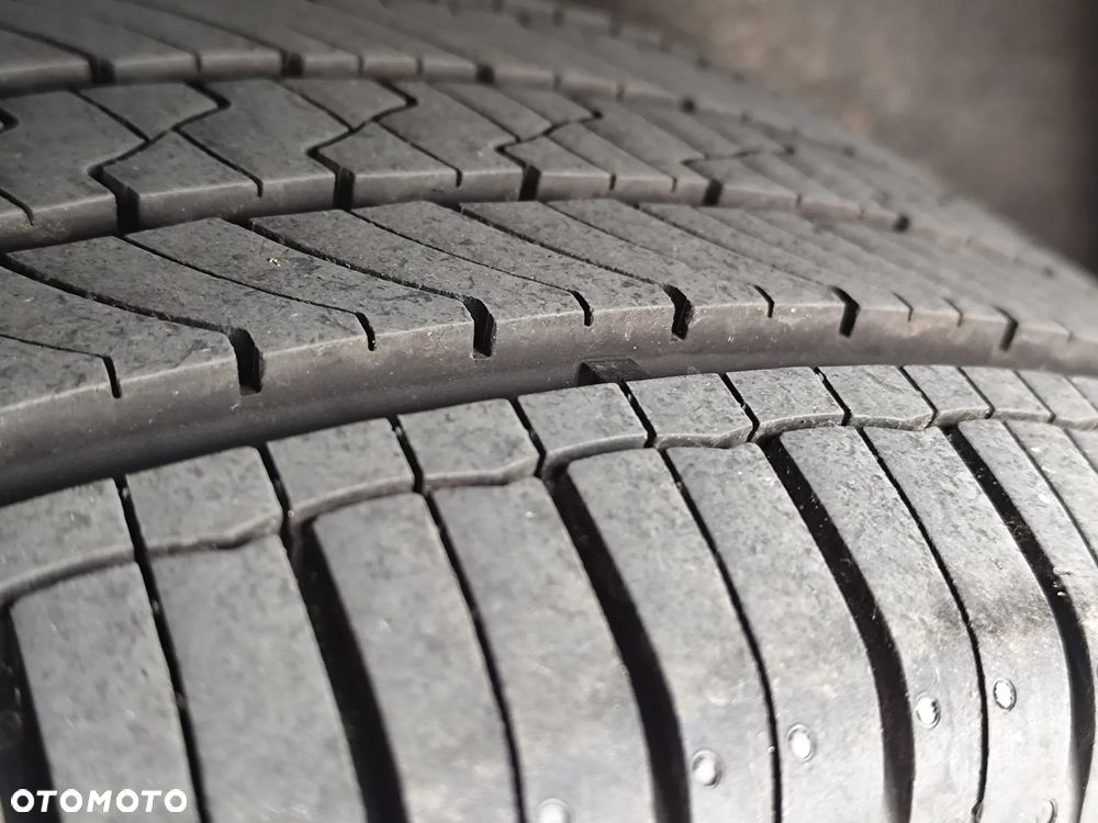 Volvo XC 70 T5 AWD Summum - 34