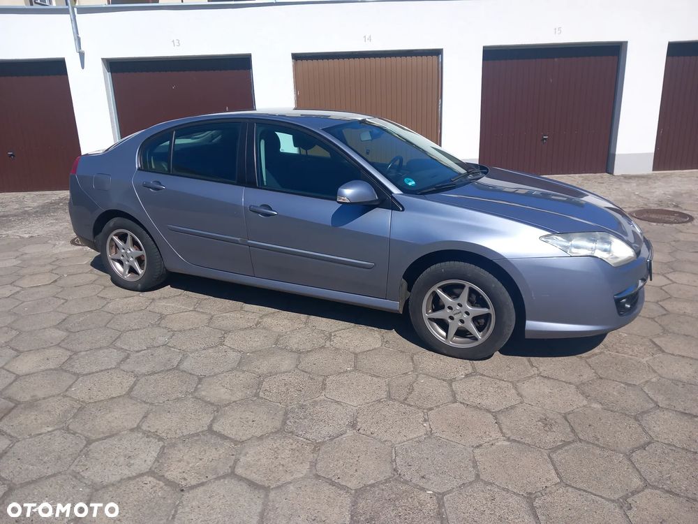 Renault Laguna 1.6 Emotion - 9