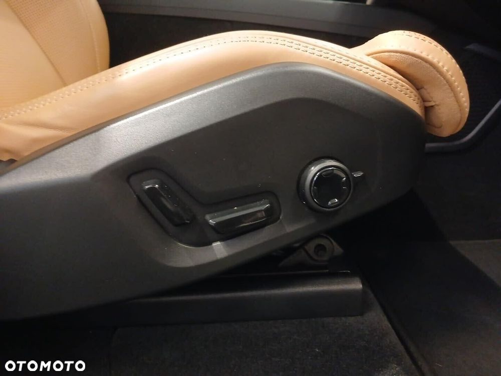 Volvo XC 60 D5 AWD Inscription - 18