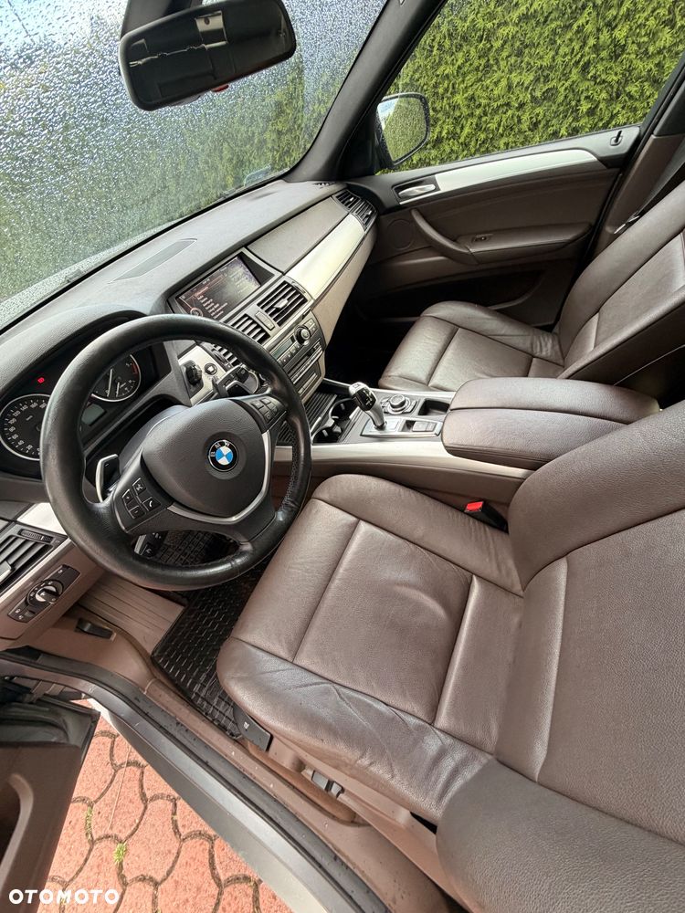 BMW X5 3.5d xDrive - 11