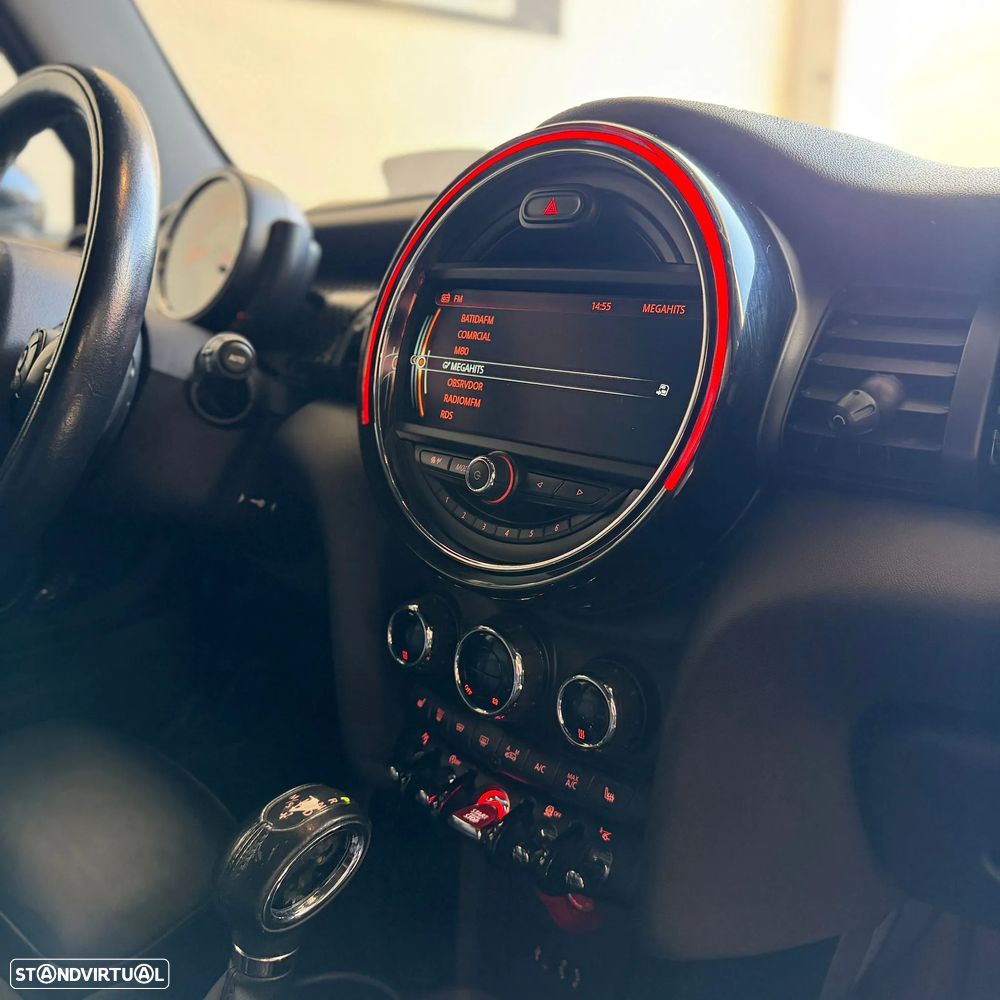 MINI 3 Portas Cooper SD Aut. - 17