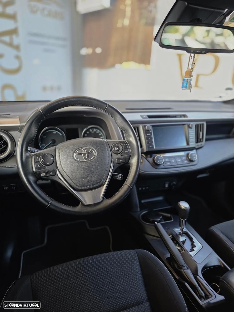 Toyota RAV4 2.5 HSD Exclusive 4WD - 17