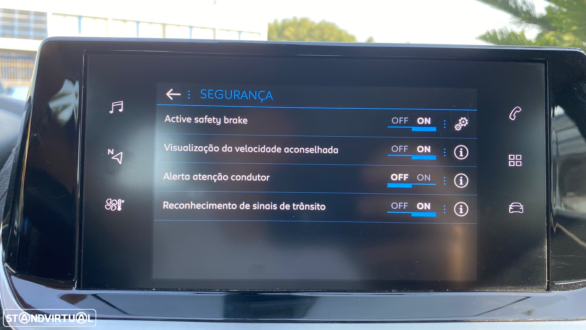 Peugeot 2008 1.2 PureTech Active - 45