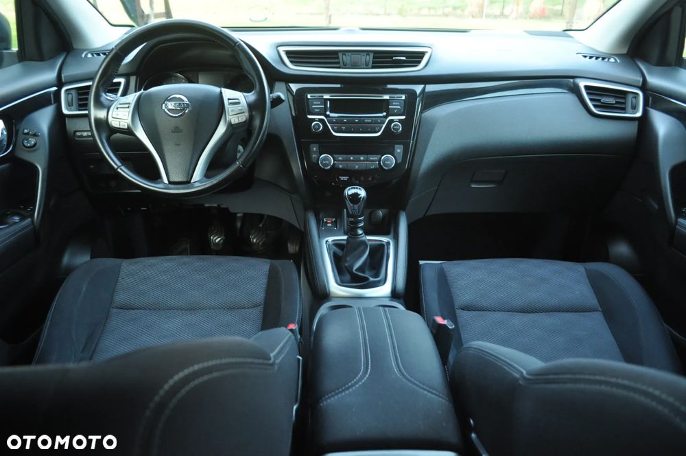 Nissan Qashqai 1.6 DIG-T Acenta - 26