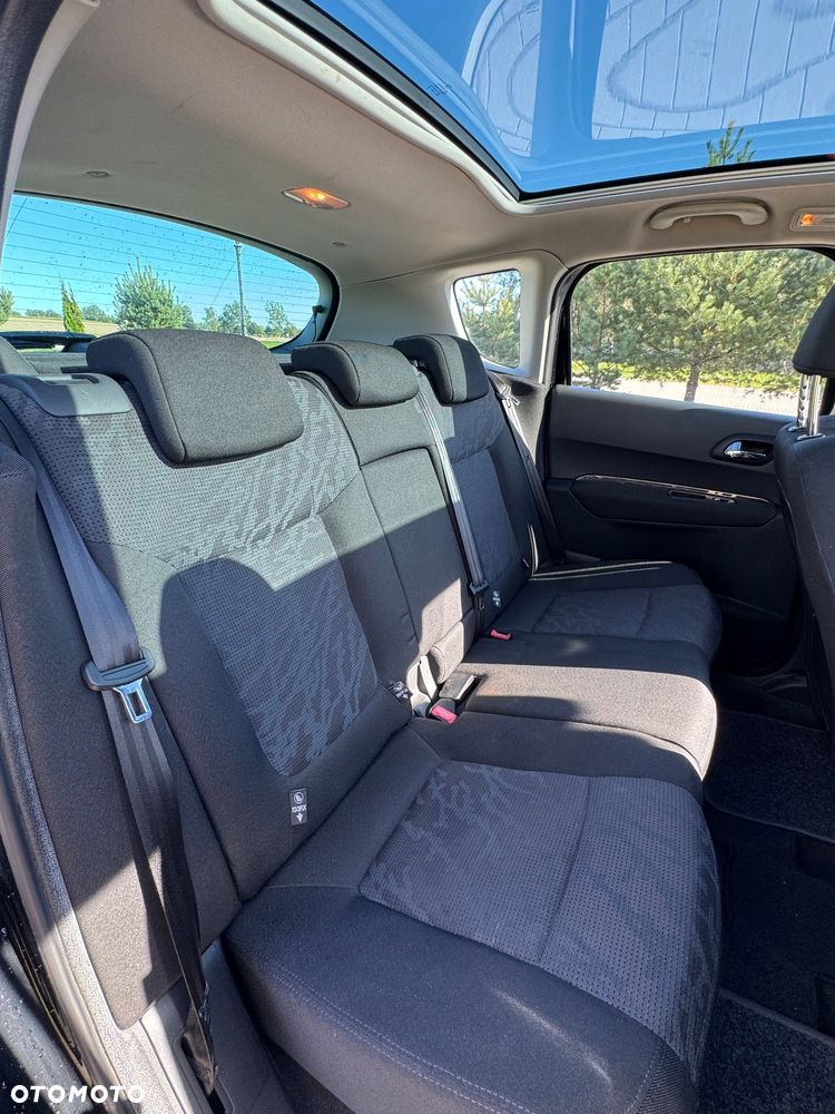 Peugeot 3008 1.6 Premium+ - 17