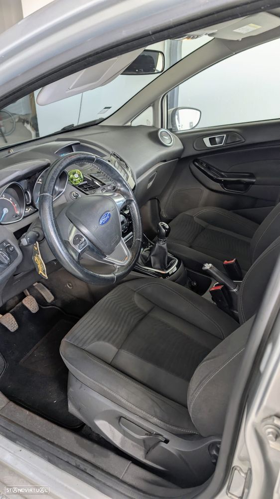 Ford Fiesta 1.0 Ti-VCT Titanium - 11