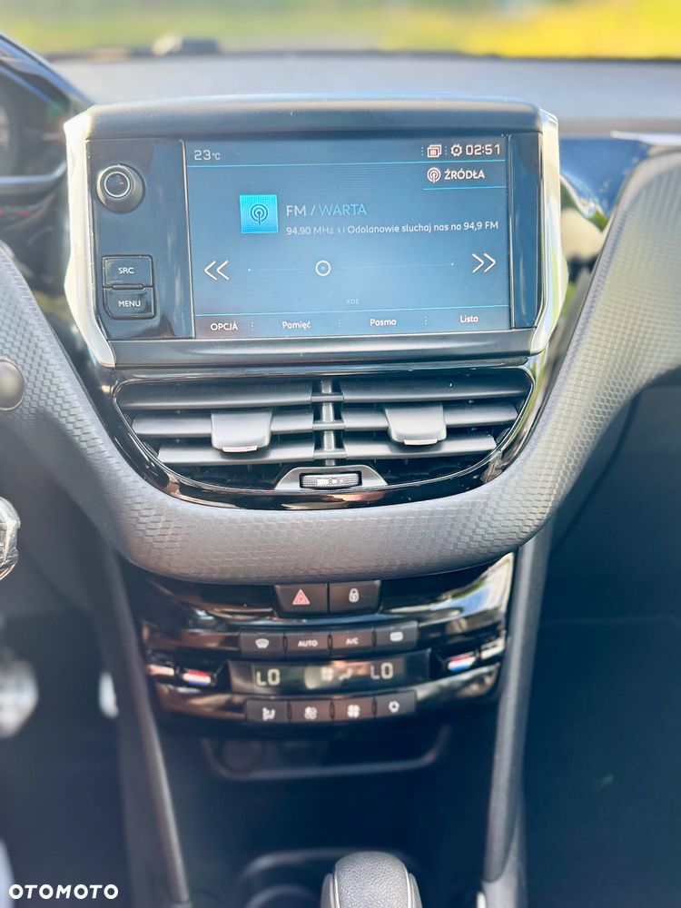 Peugeot 208 PureTech 110 Stop & Start EAT6 Allure - 5