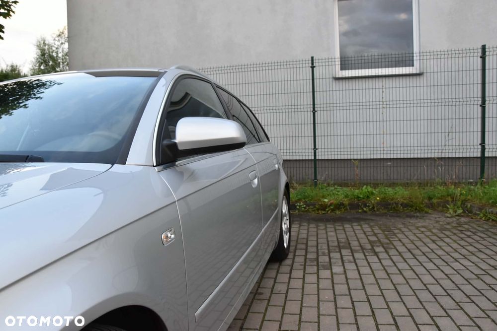 Audi A4 Avant - 7