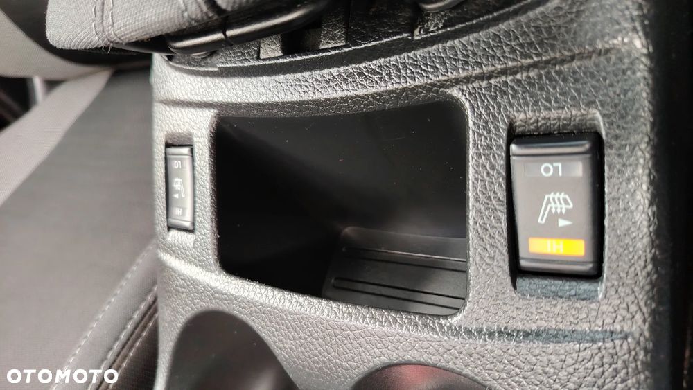 Nissan Qashqai 1.2 DIG-T N-Connecta - 22