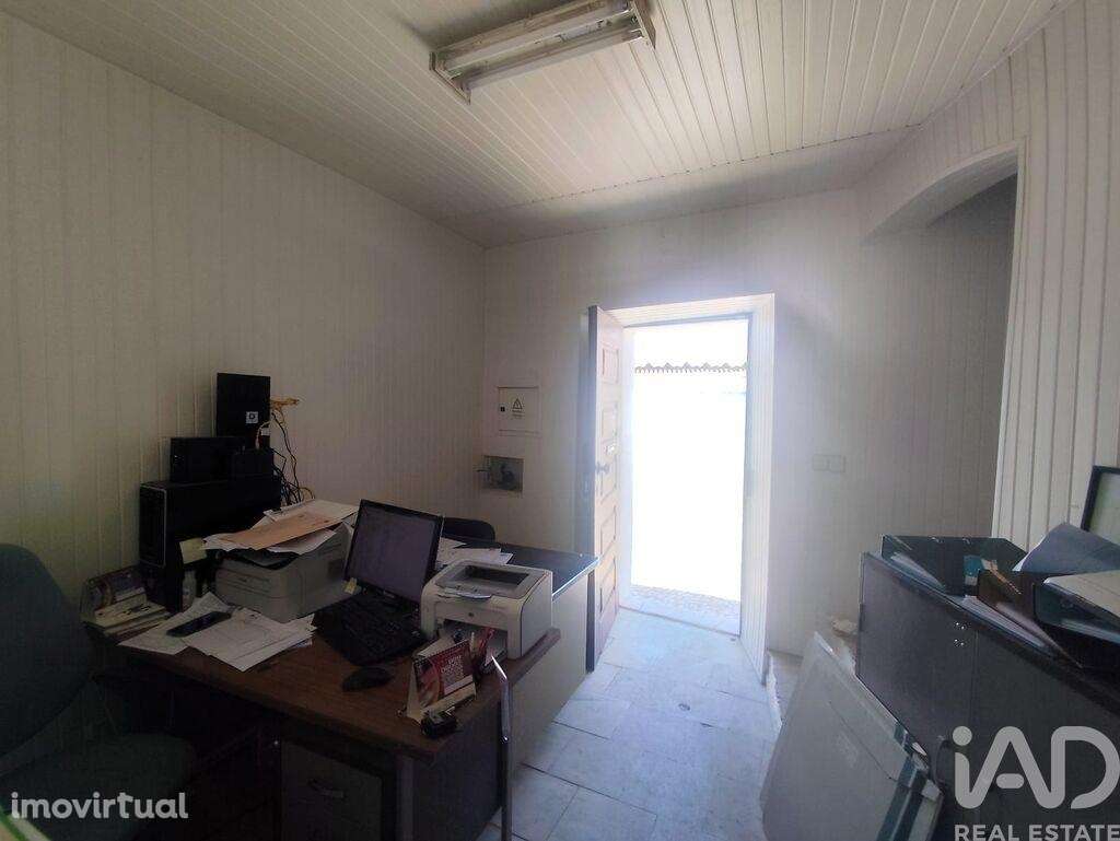 Casa tradicional T2 em Borba (Matriz) de 56,00 m2 - Grande imagem: 4/13