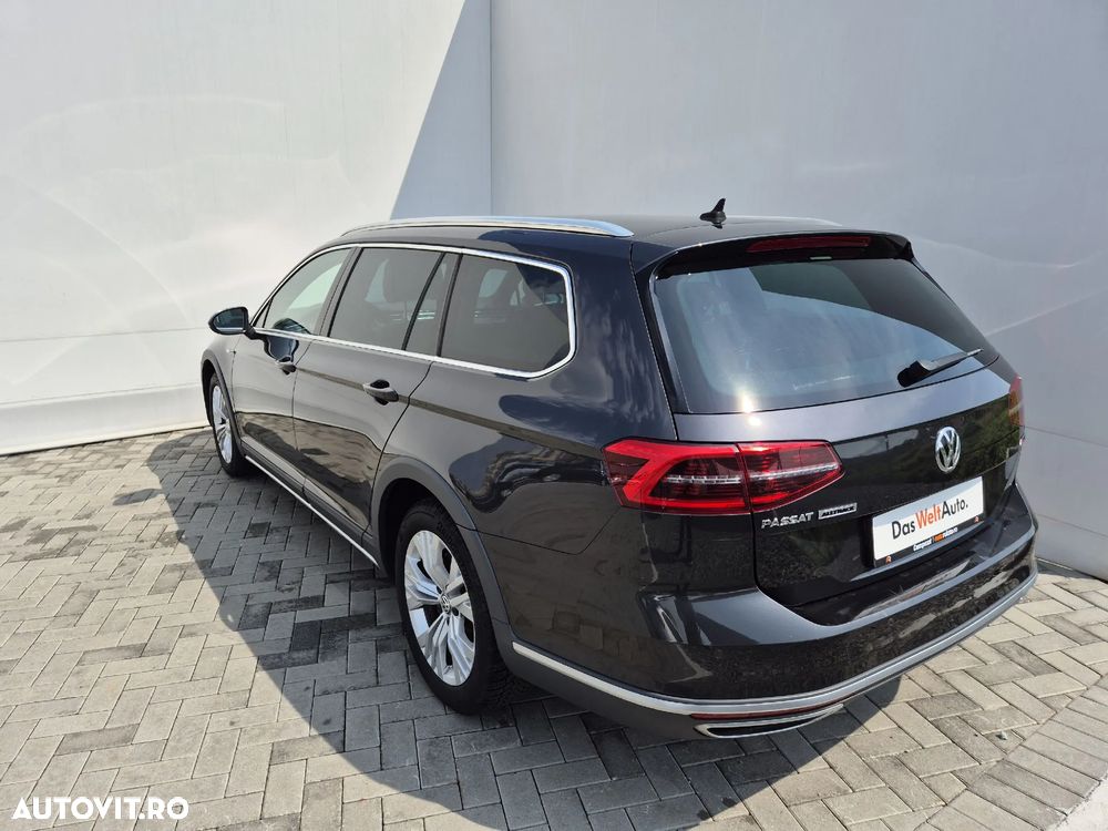 Volkswagen Passat - 3