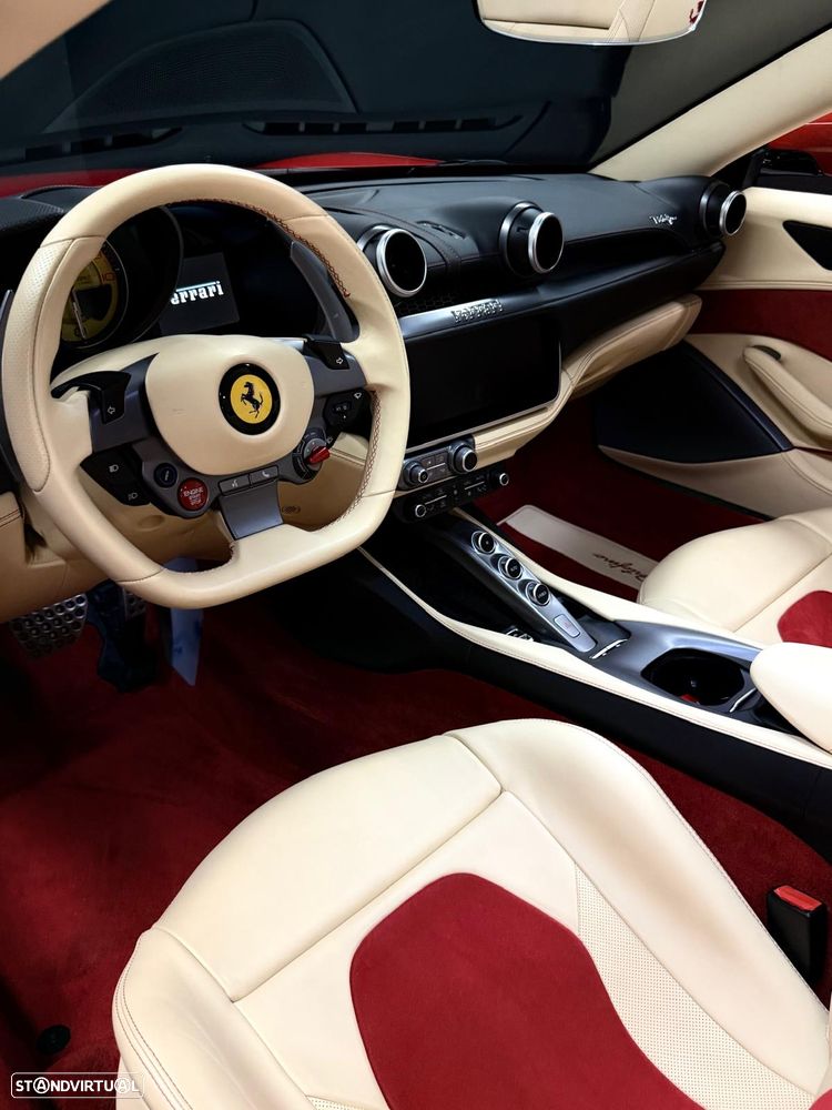 Ferrari Portofino 3.9 Twin-Turbo V8 - 16