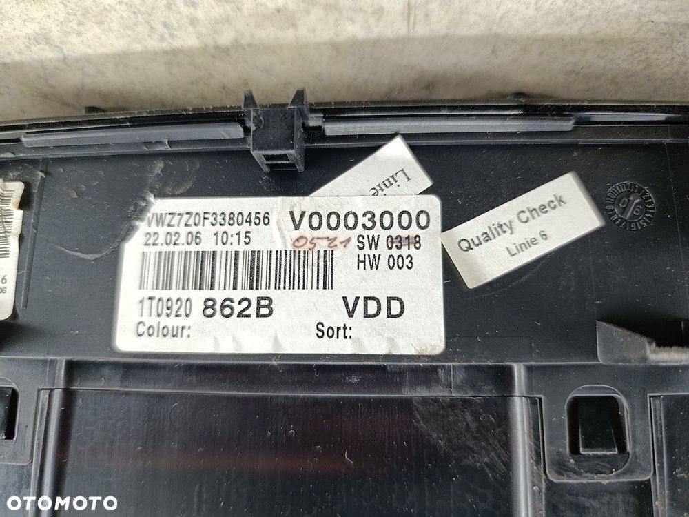 LICZNIK VW TOURAN I 1T0920862B A2C53023102 A2C53025660  VDO 2.0 16V - 7