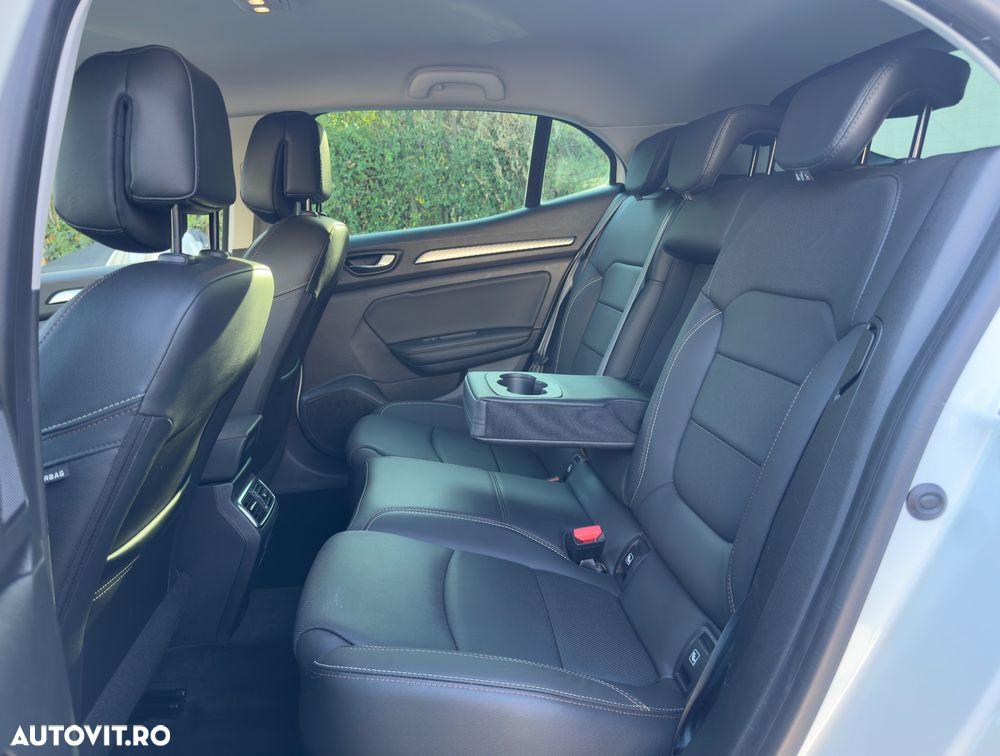 Renault Megane TCE 140 GPF Intens - 8