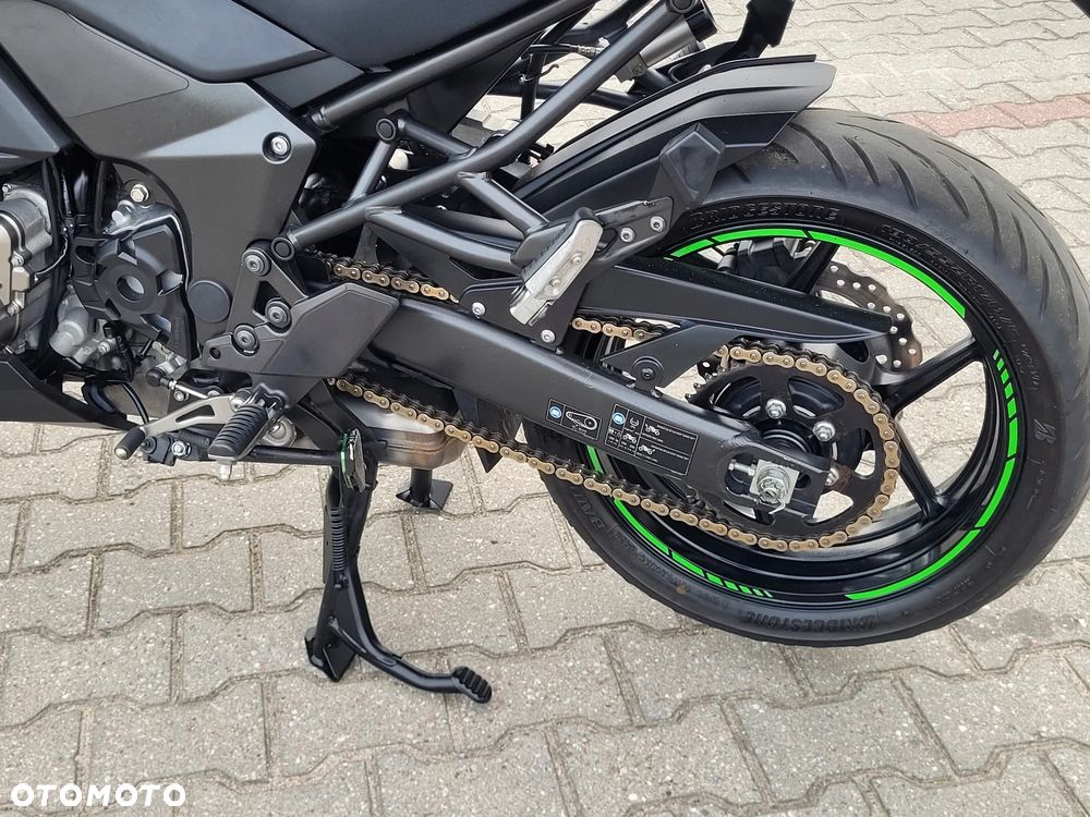 Kawasaki Versys 1000 - 18