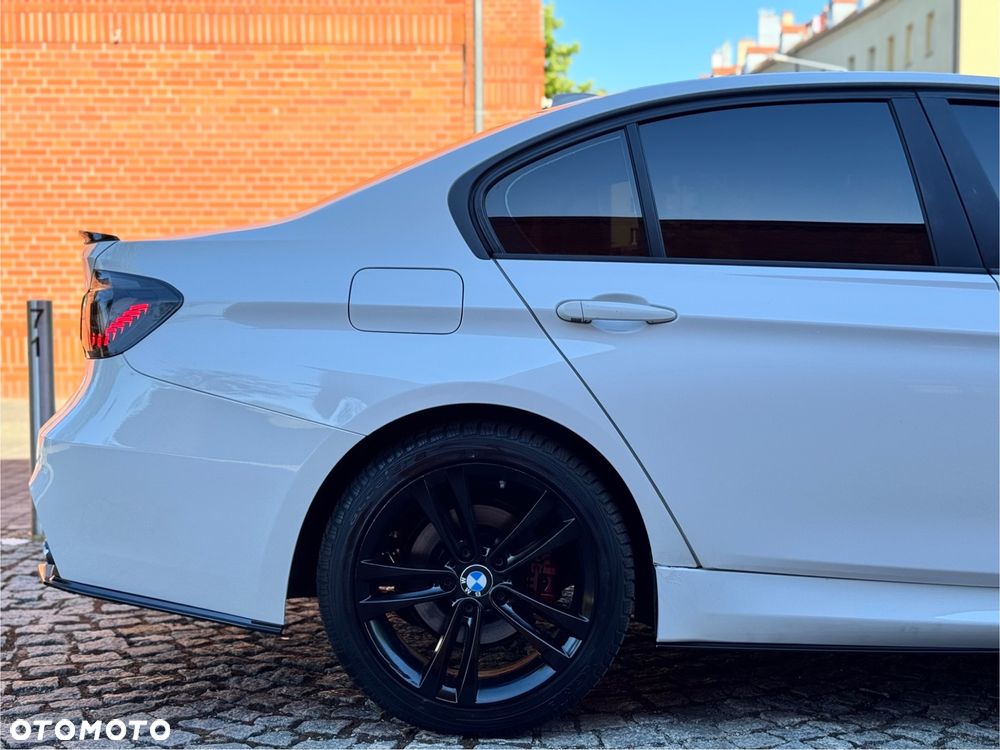 BMW Seria 3 - 20