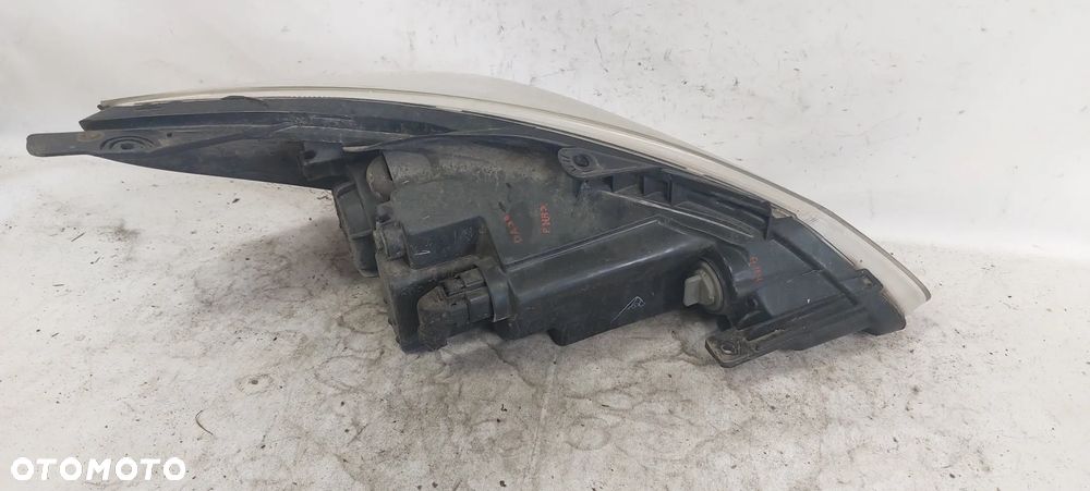 .  PRZOD PRZEDNIA LAMPA LEWA HYUNDAI I10 - 3