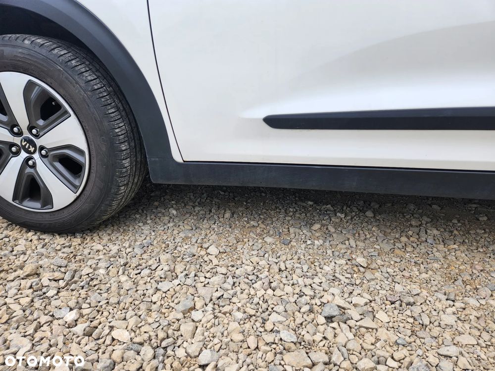 Kia Niro 1.6 GDI Hybrid L - 5