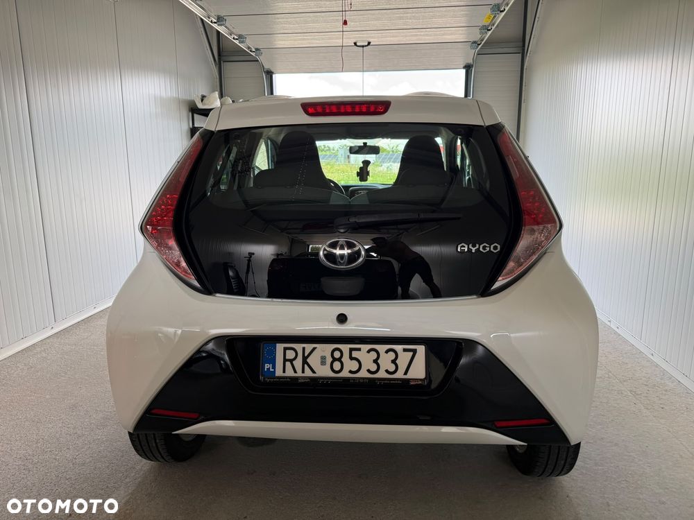 Toyota Aygo x-play Team Deutschland - 3