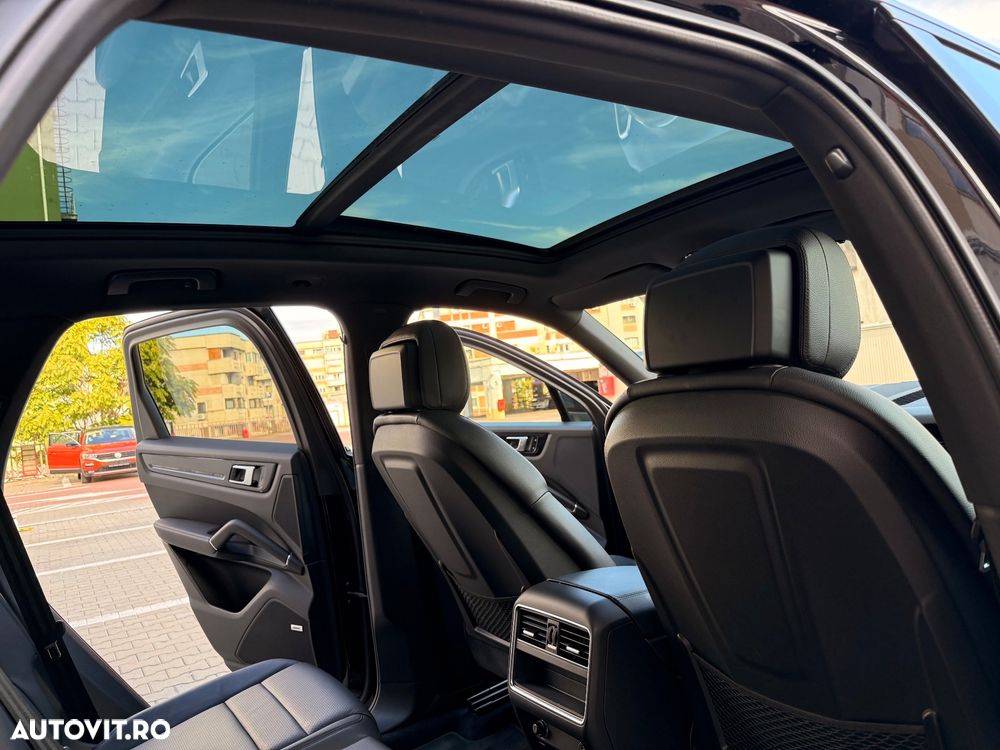 Porsche Cayenne Tiptronic S - 6