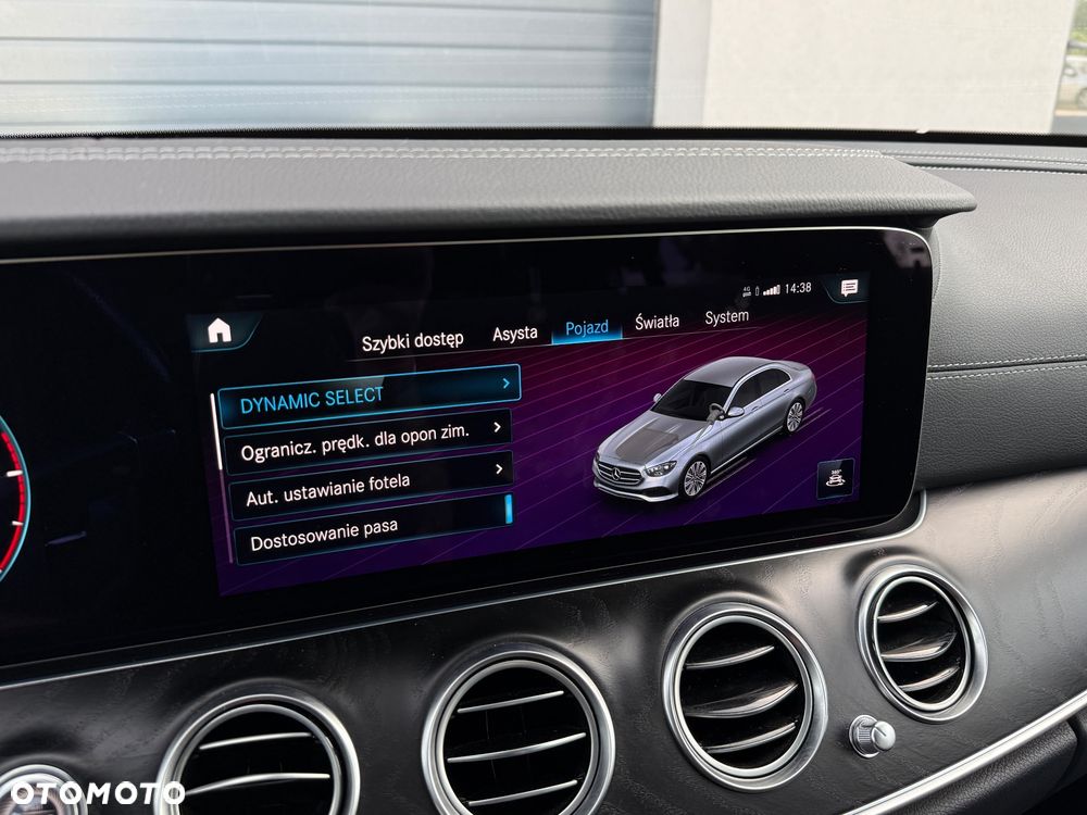 Mercedes-Benz Klasa E 220 d 4-Matic AMG - 30