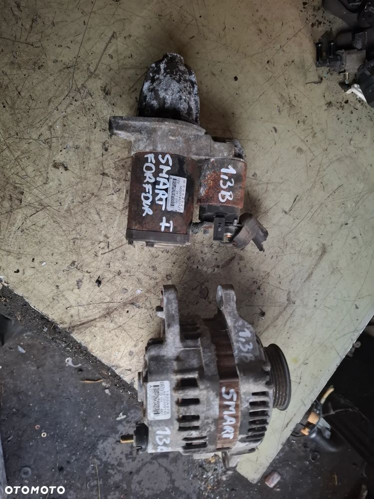 SMART FORFOUR I 1,3 alternator 1800a070 rozrusznik MR994922