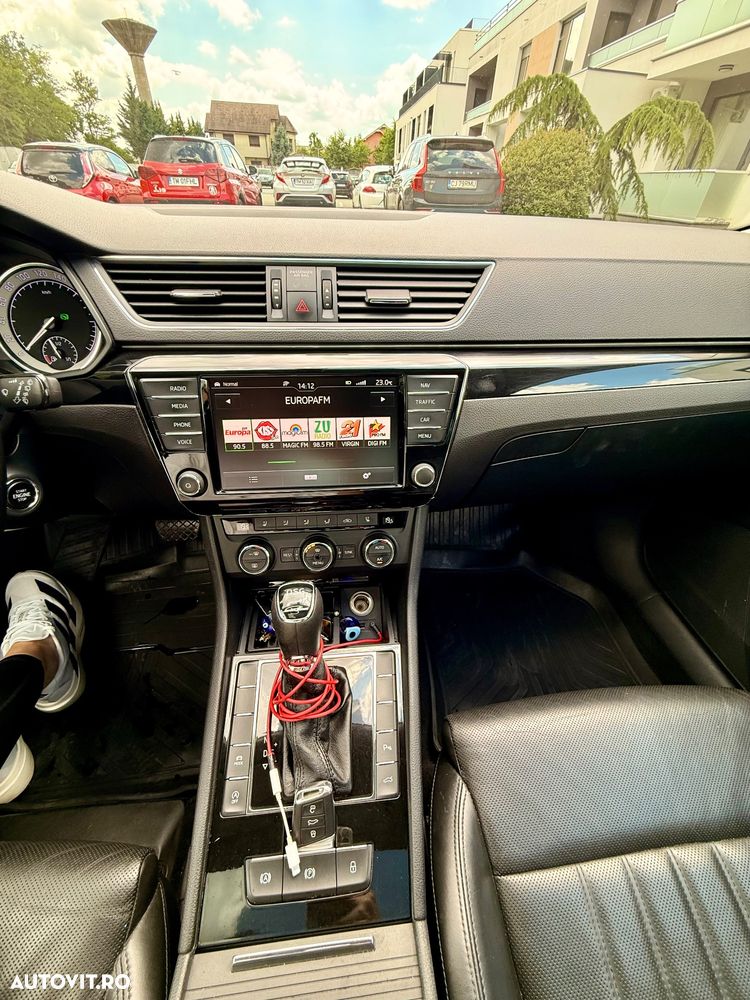 Skoda Superb 2.0 TDI DSG L&K - 11
