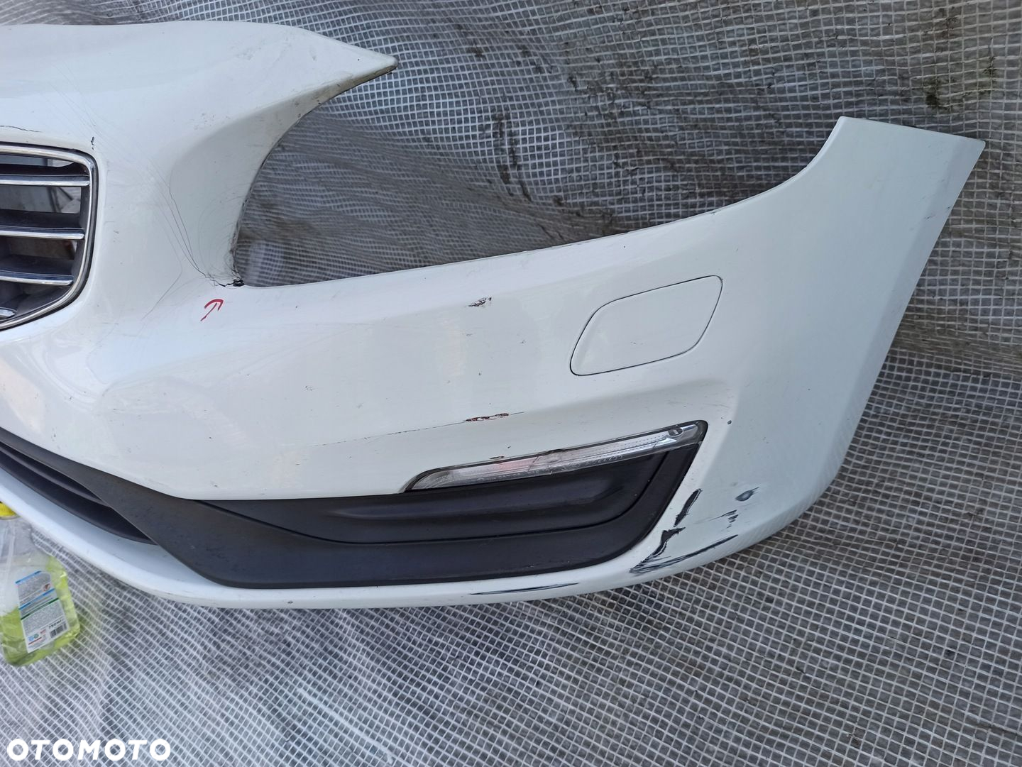 VOLVO S60 II V60 LIFT 13-18 ZDERZAK PRZEDNI PRZÓD KOMPLETNY BIAŁY 614 - 10