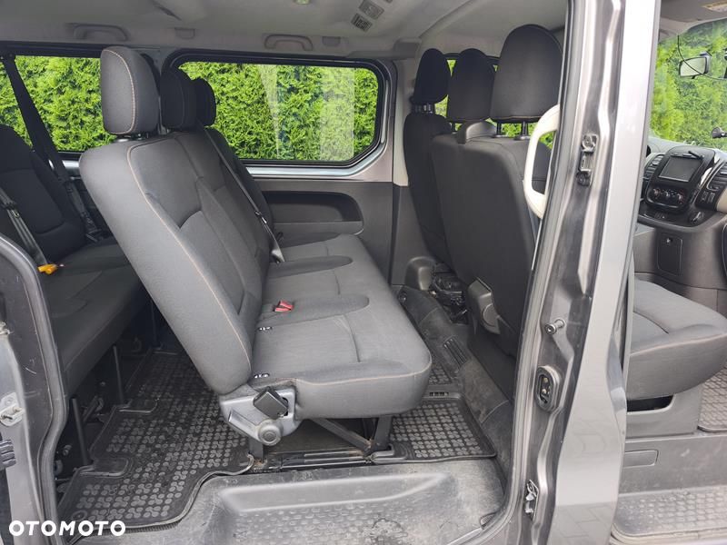 Renault Trafic - 13