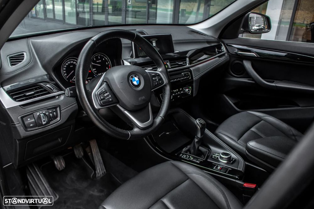 BMW X1 16 d sDrive xLine - 25