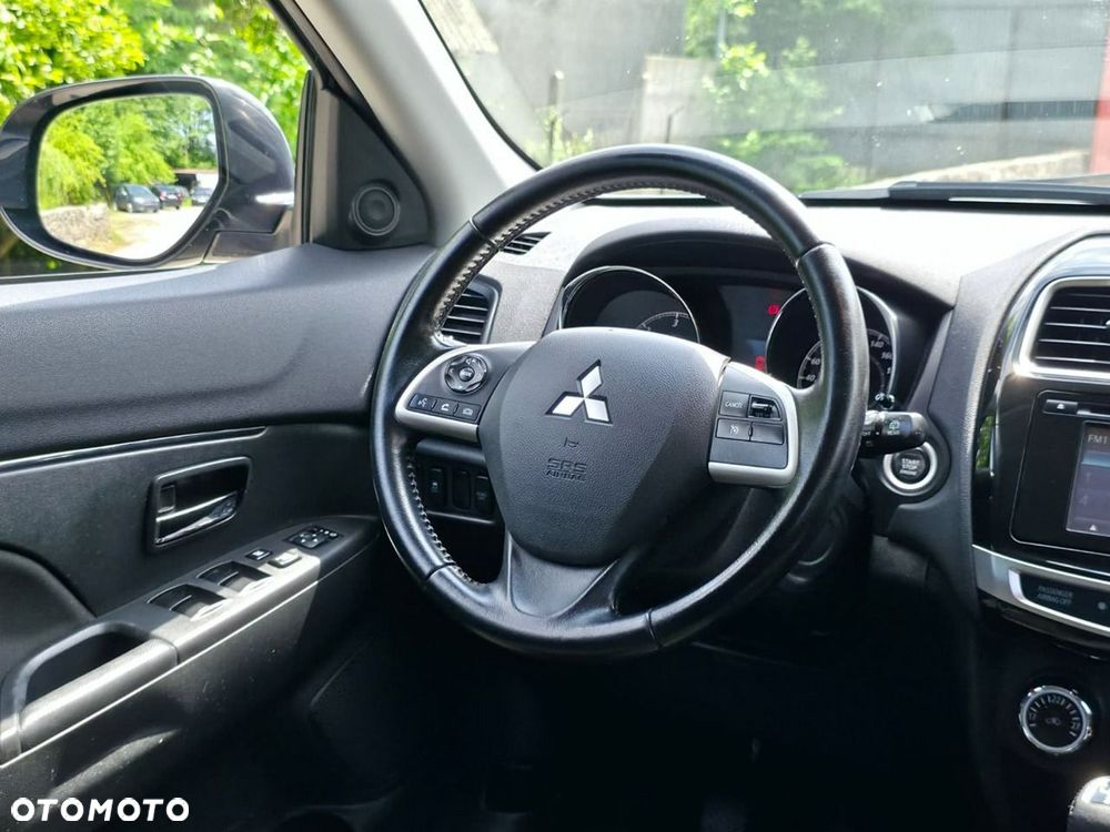 Mitsubishi ASX - 14