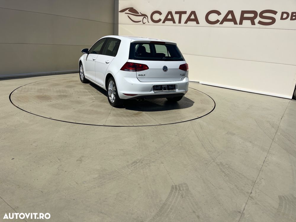 Volkswagen Golf 2.0 TDI (BlueMotion Technology) Highline - 12