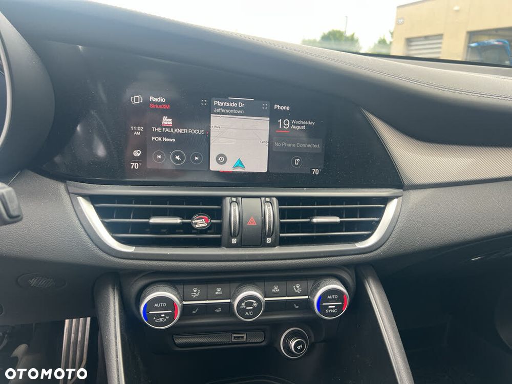 Alfa Romeo Giulia 2.0 Turbo 16V AT8-Q4 Veloce - 7