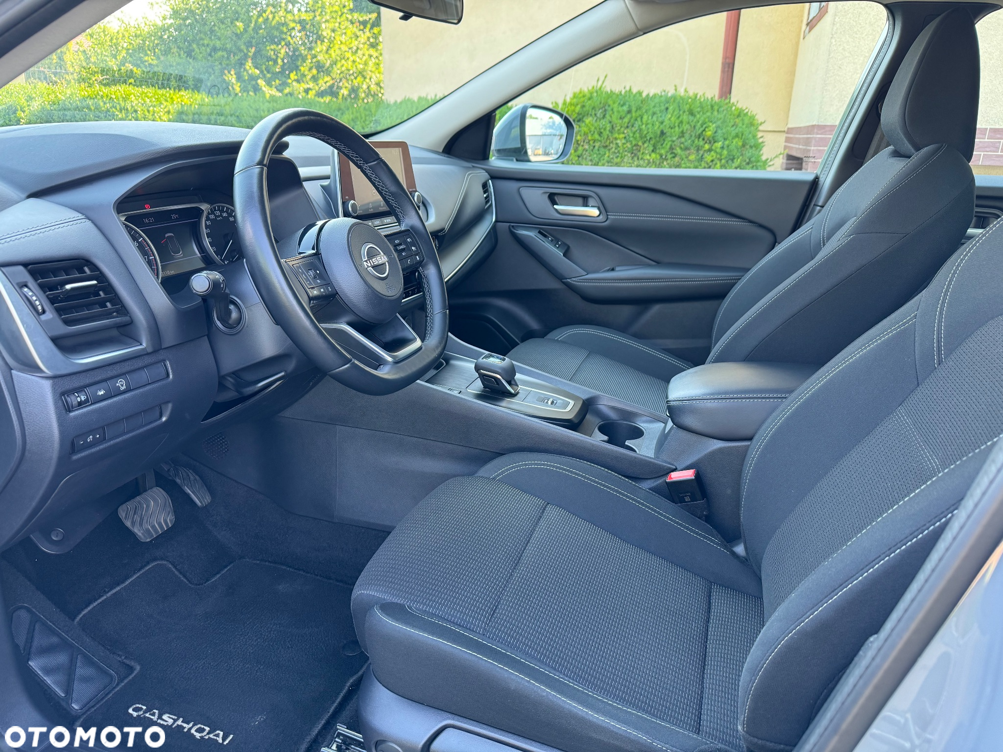 Nissan Qashqai - 13