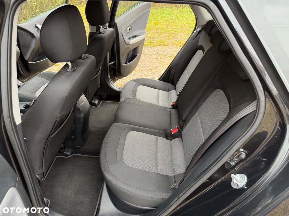 Kia Ceed 1.4 CVVT Dream-Team Edition - 13