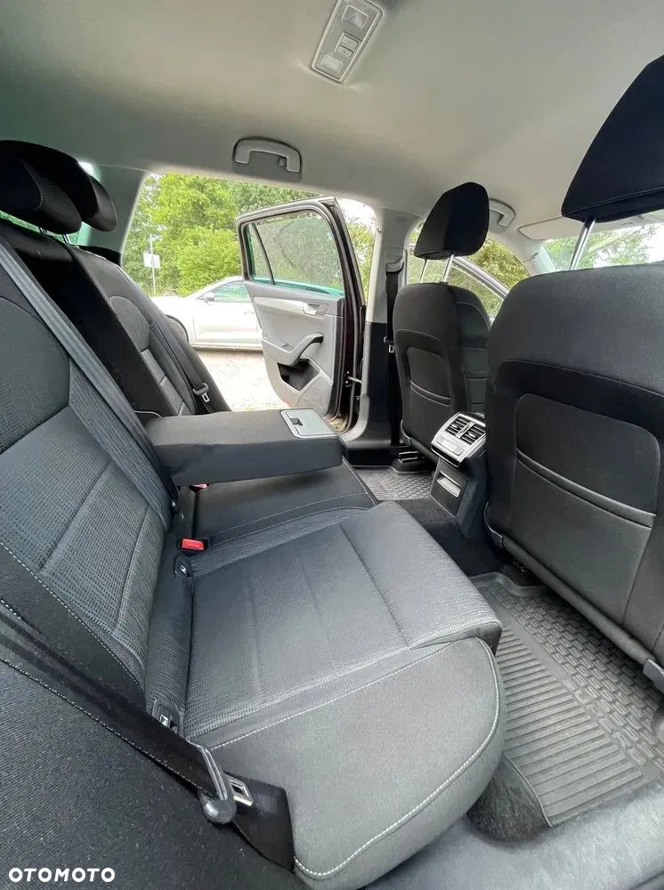 Skoda Superb 1.8 TSI Ambition - 14