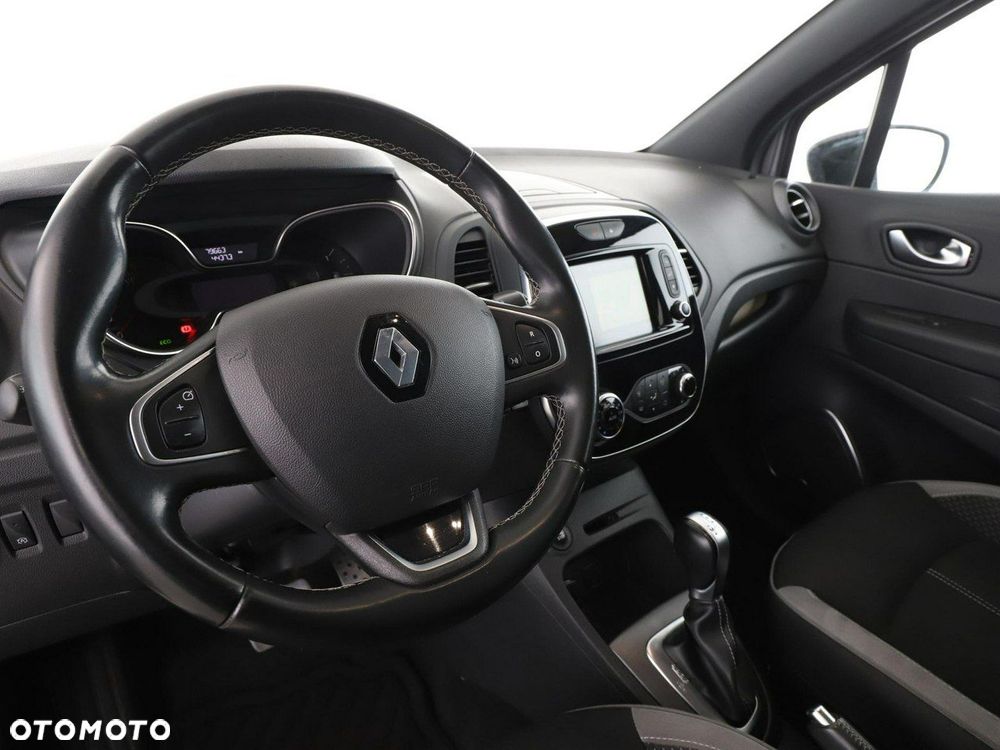 Renault Captur TCe 150 EDC GPF BOSE EDITION - 15