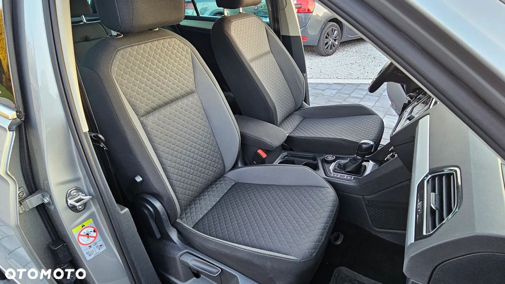 Volkswagen Tiguan - 21