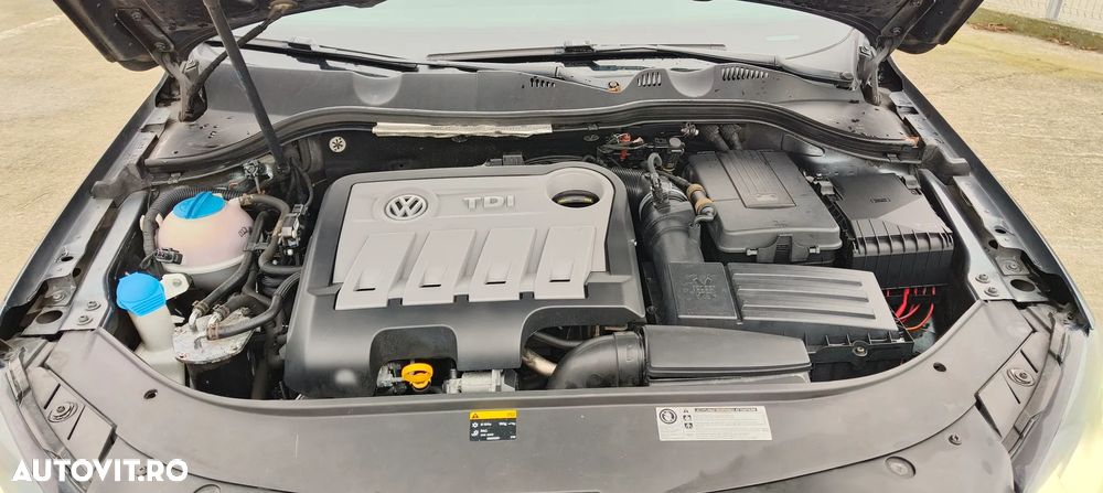 Volkswagen Passat Variant 2.0 TDI Comfortline DPF - 14