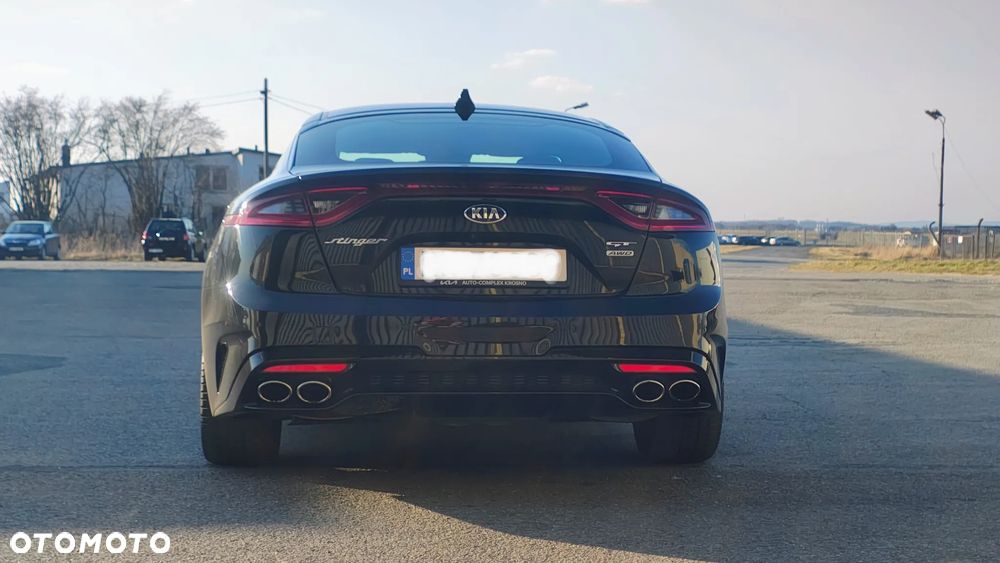 Kia Stinger 3.3 T-GDI AWD GT - 11