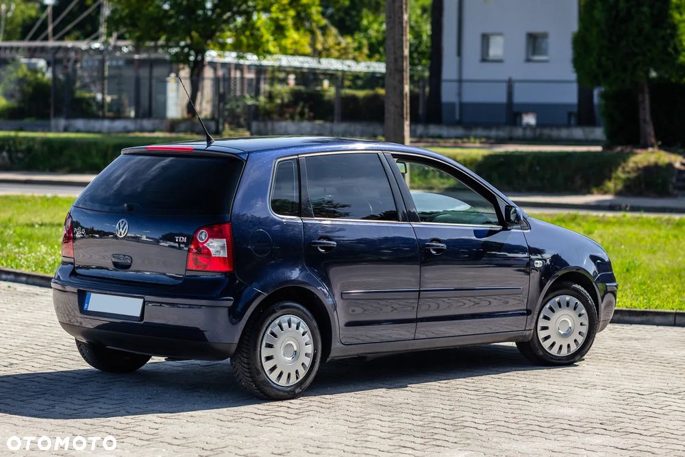 Volkswagen Polo 1.9 TDI - 11