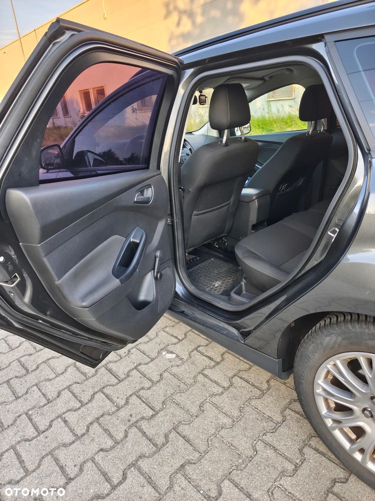 Ford Focus 1.6 SYNC Edition - 5